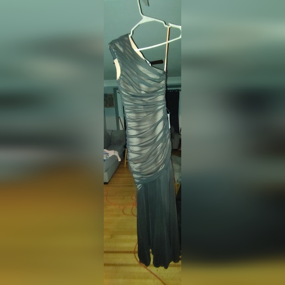 Elliatt One Shoulder Black Dress